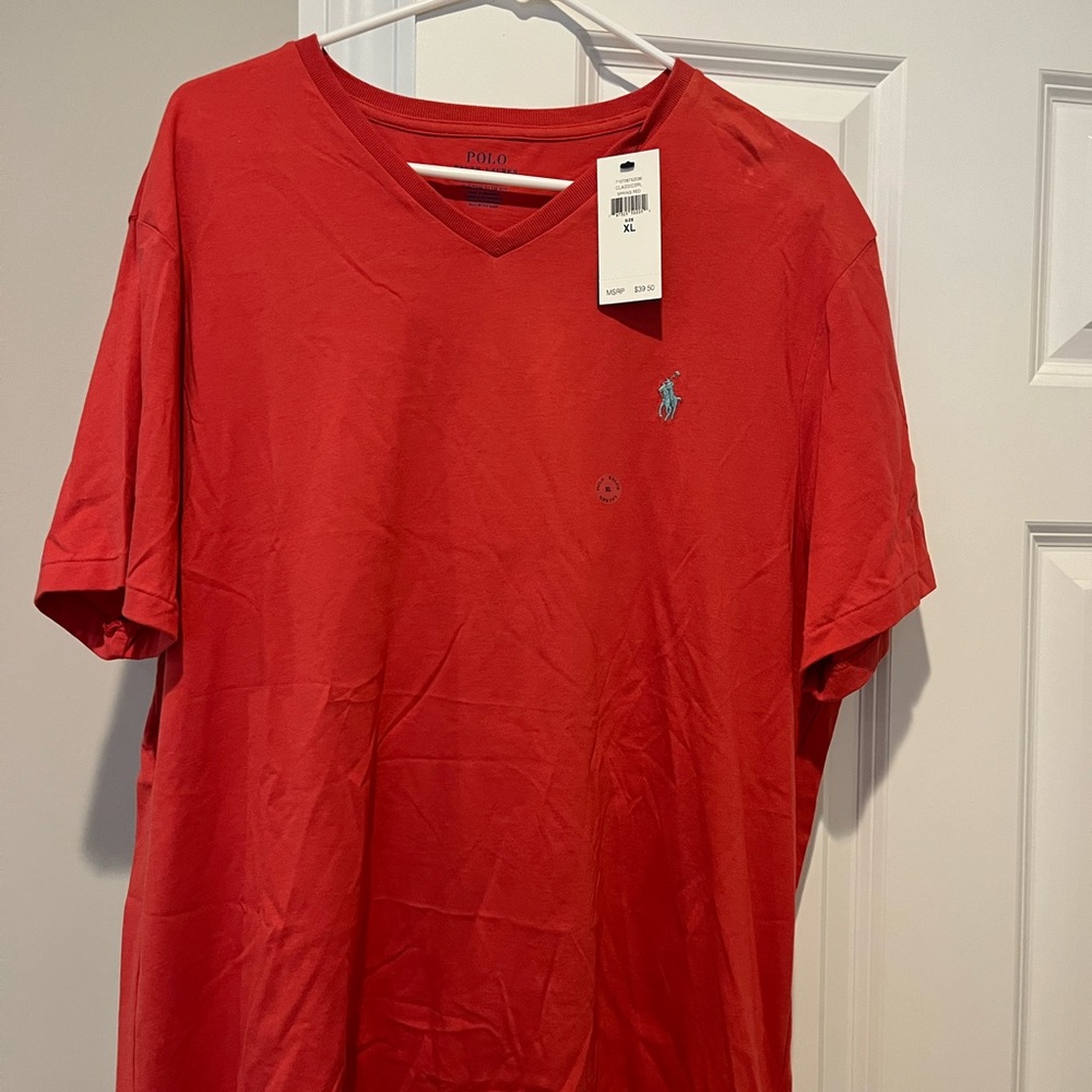 Men’s Slim Fit Tee